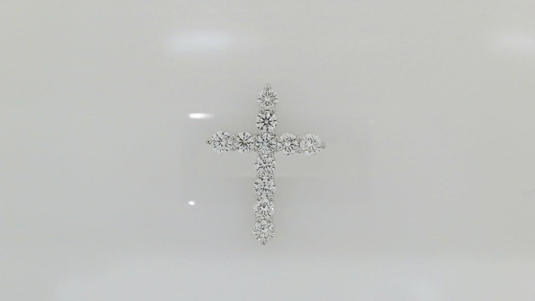 Pendant With 11 = 2.50Twt Round F/G Vs1 Diamonds