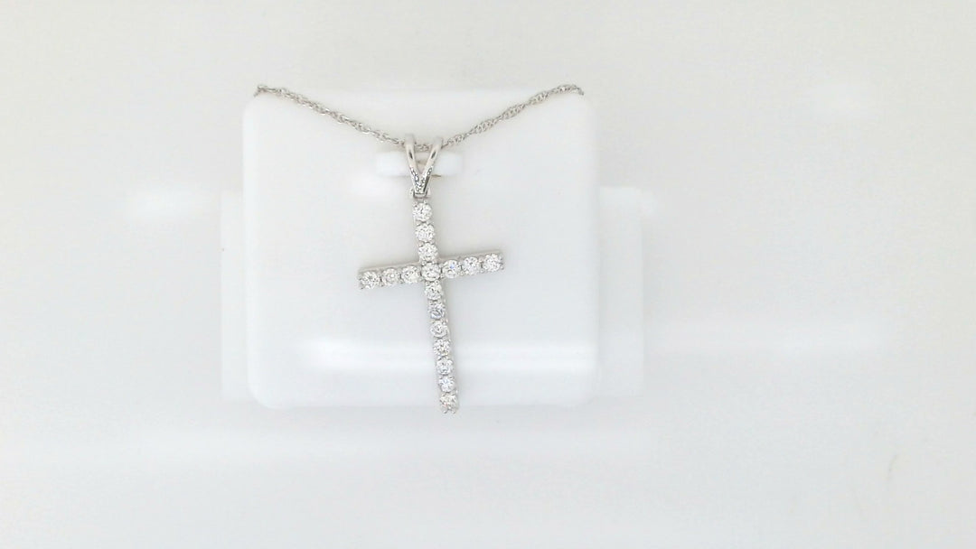 White Sterling Silver Religious Pendant Length 18 With One = 0.50Ct Round F Vs2 Diamond Style: Cable Link
Metal: Sterling Silver
Color: White
Finish: Polished