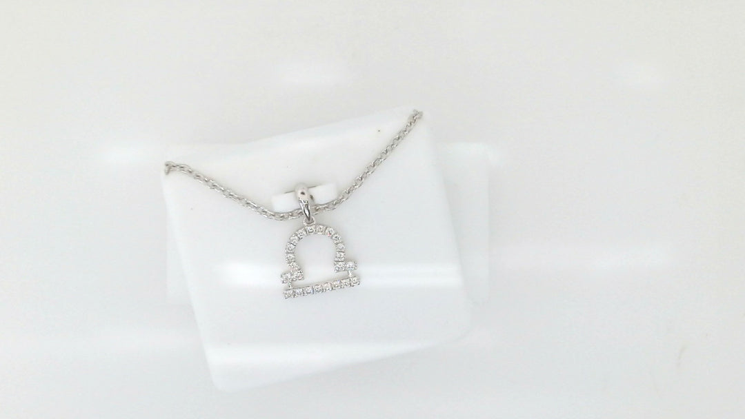 White Sterling Silver Pendant Length 18 With = 0.16Twt Round F Vs2 Diamonds Style: Cable Link
Metal: Sterling Silver
Color: White
Finish: Polished