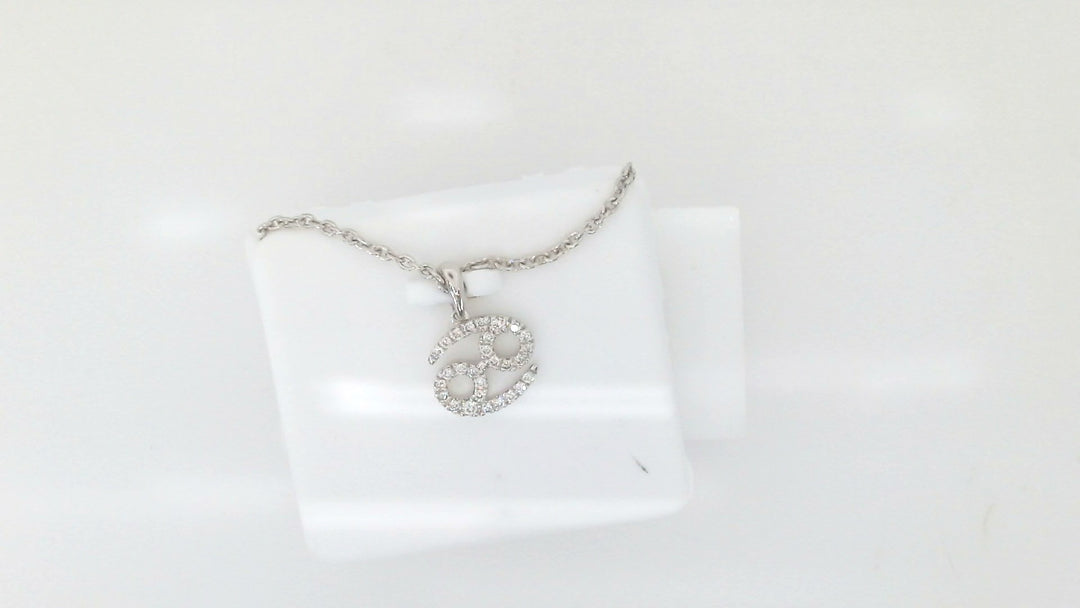 White Sterling Silver Pendant Length 18 With = 0.16Twt Round F Vs2 Diamonds Style: Cable Link
Metal: Sterling Silver
Color: White
Finish: Polished