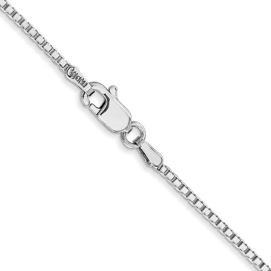 White 14 Karat Diamond Cut Chain Length 24 Weight 16.6 Mm 3.5 Style: Box
MM Width: 3.5
Gram Weight: 16.6