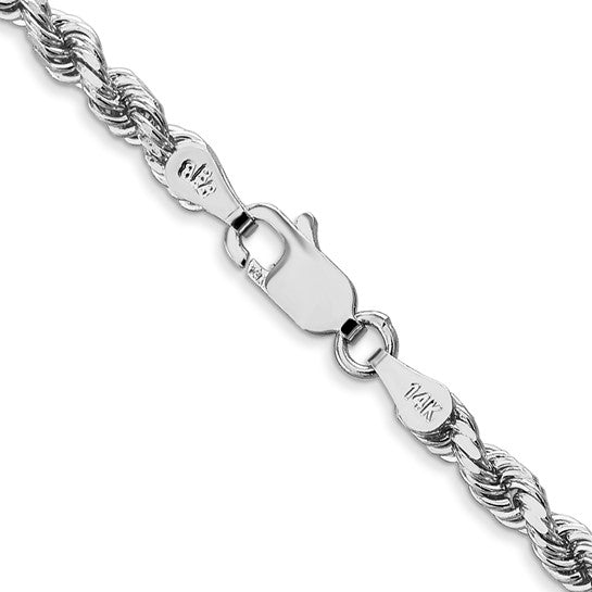 White 10 Karat Diamond Cut Chain Length 22 Weight 20.2 Mm 3.5 Style: Solid Rope
MM Width: 3.5
Gram Weight: 20.2
